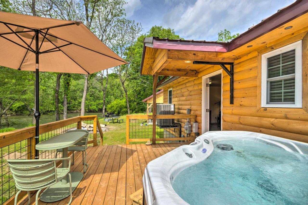 Cozy Cabin On Tuckasegee River - Near Bryson City Eksteriør bilde